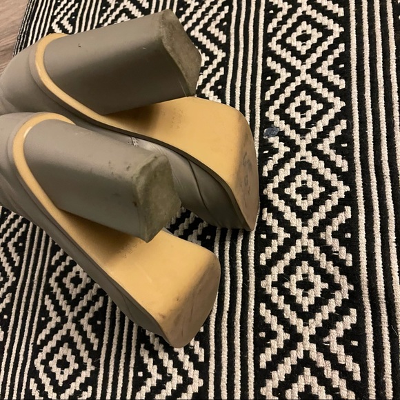 ❣️SOLD❣️Zara platform boots - Picture 8 of 8